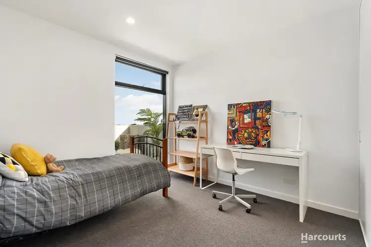 Fifth view of Homely unit listing, 302/665 Centre Road, Bentleigh East VIC 3165