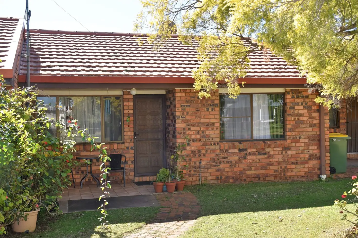 Main view of Homely unit listing, 2/8 Edward Street, Clifton QLD 4361