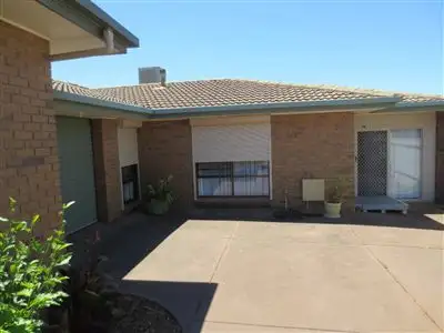 Main view of Homely unit listing, 2/50 Majorca Road, Hackham West SA