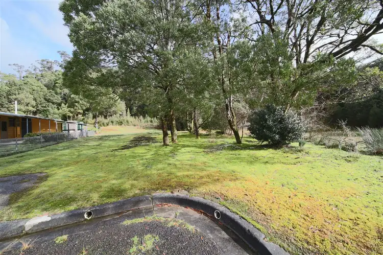 19 Chester Avenue, Rosebery TAS 7470