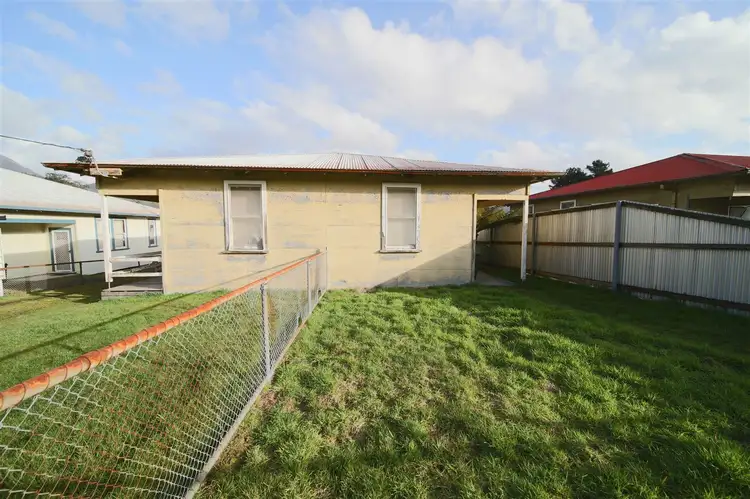 6A Dalmeny Street, Rosebery TAS 7470