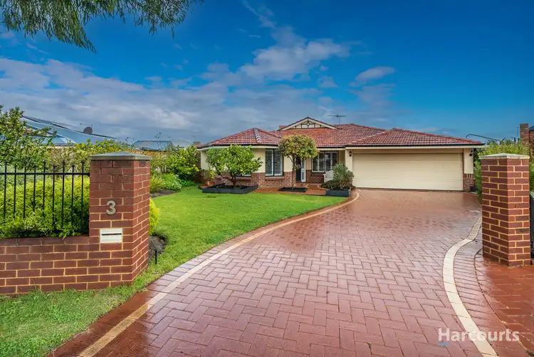 Second view of Homely house listing, 3 Presto Close, Quinns Rocks WA 6030