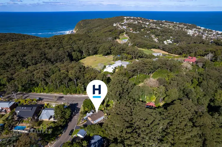 2 Cabbage Tree Avenue, Avoca Beach NSW 2251