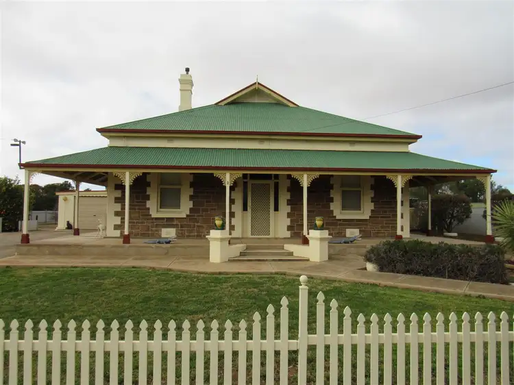 1 Fourth Street, Orroroo SA 5431
