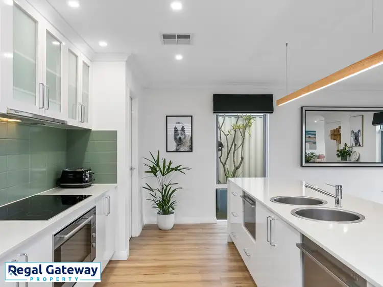 Sixth view of Homely house listing, 9 Descanso Loop, Aubin Grove WA 6164