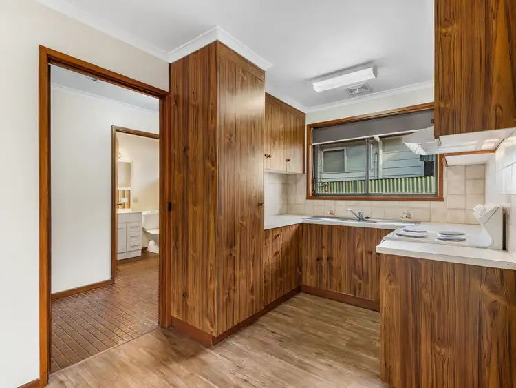 Third view of Homely unit listing, 1/100 Phillipson Street, Wangaratta VIC 3677