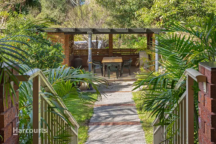 Seventh view of Homely house listing, 15 Blue Gum Place, Barrack Heights NSW 2528