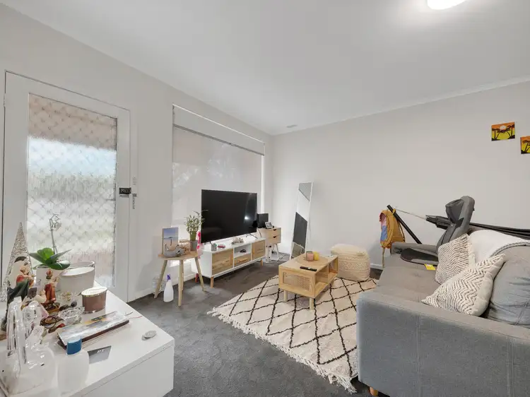 Fourth view of Homely house listing, 2/12-16 Green Street, Wangaratta VIC 3677