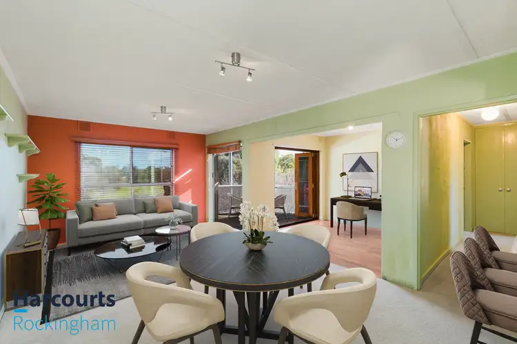 Fourth view of Homely house listing, 18/4 Canham Way, Orelia WA 6167