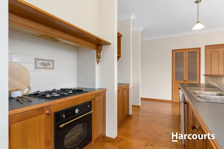 Fifth view of Homely house listing, 19 Highfielde Avenue, Berwick VIC 3806
