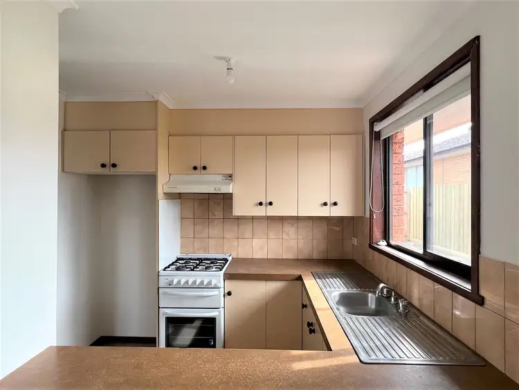 Fifth view of Homely unit listing, 2/82 Walsgott Street, North Geelong VIC 3215