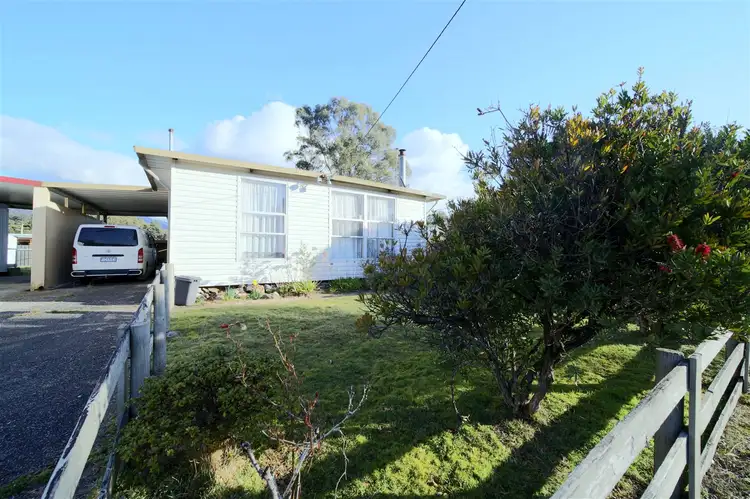 5 Gum Drive, Rosebery TAS 7470