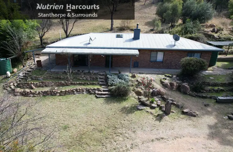 921 Bents Road, Ballandean QLD 4382
