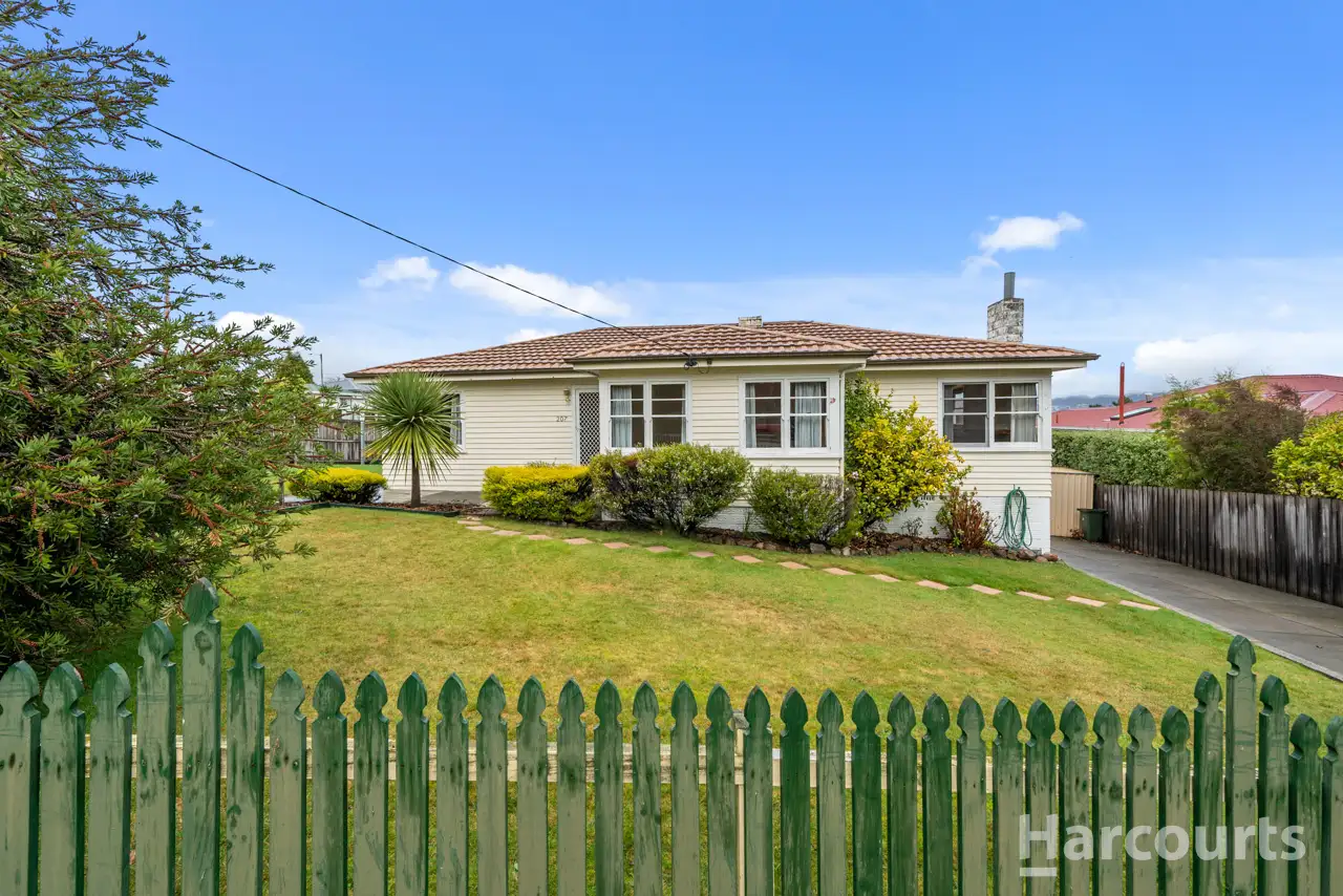 Main view of Homely house listing, 207 Derwent Avenue, Lindisfarne TAS 7015