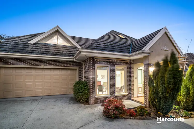 2/15 Newbigin Street, Burwood VIC 3125