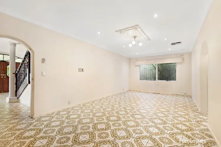 Sixth view of Homely house listing, 48 Joseph Banks Crescent, Endeavour Hills VIC 3802