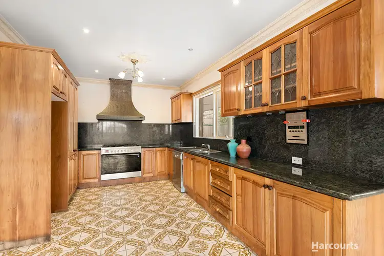 Seventh view of Homely house listing, 48 Joseph Banks Crescent, Endeavour Hills VIC 3802