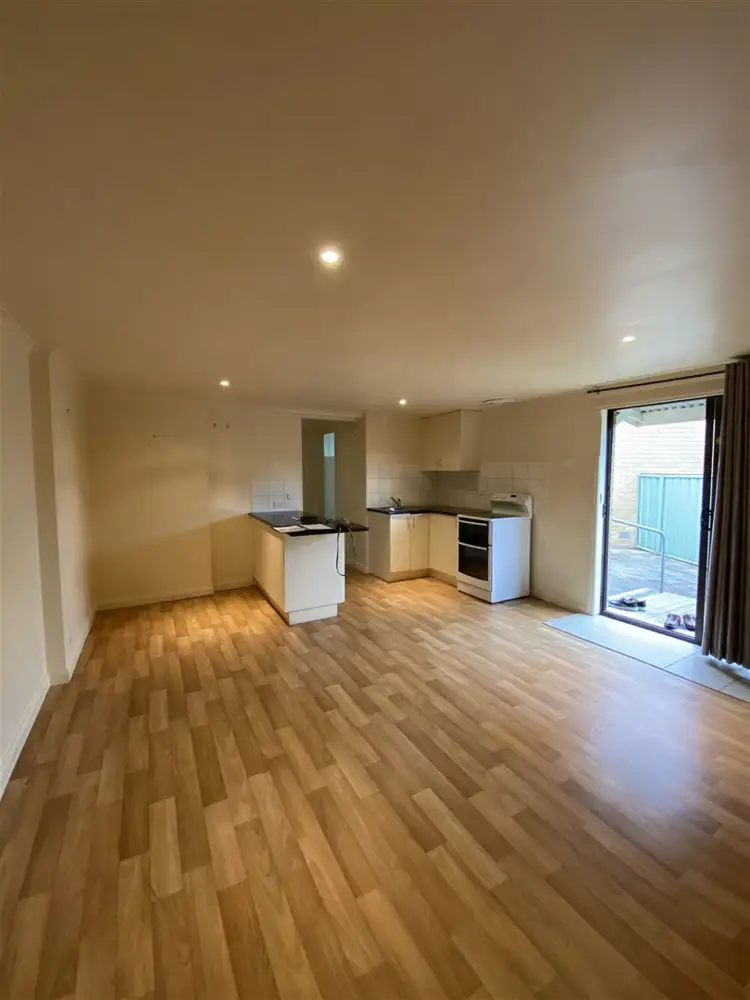 4 A Wanstead Street