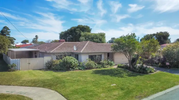 1 Chidley Place, Rockingham WA 6168