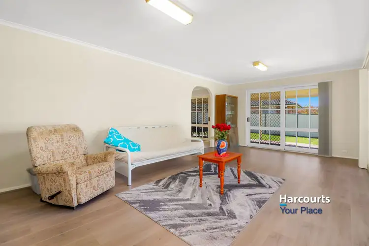 Second view of Homely house listing, 32 Southee Circuit, Oakhurst NSW 2761