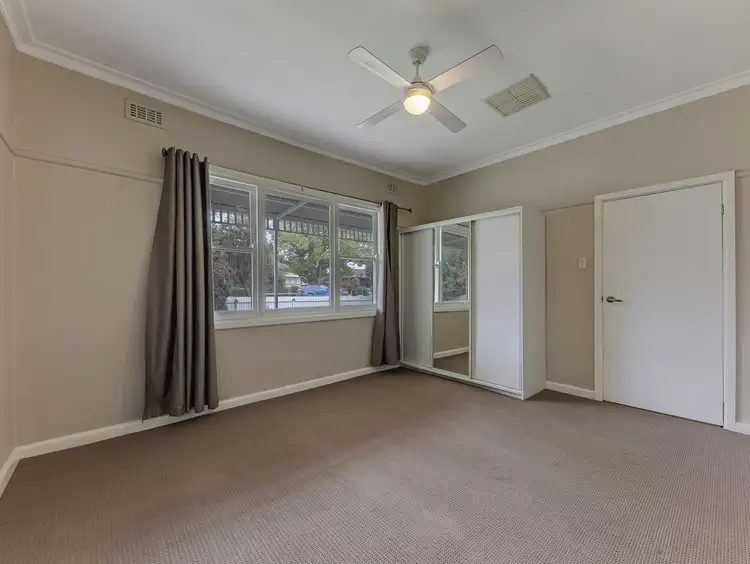 Sixth view of Homely house listing, 4 Leishman Street, Wangaratta VIC 3677
