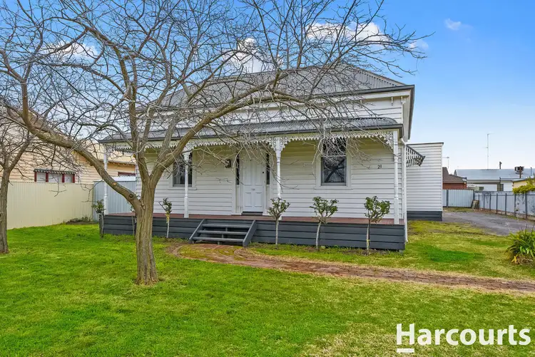 21 Henry Street, Horsham VIC 3400