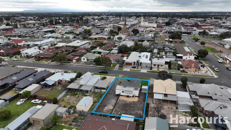 Second view of Homely house listing, 21 Henry Street, Horsham VIC 3400