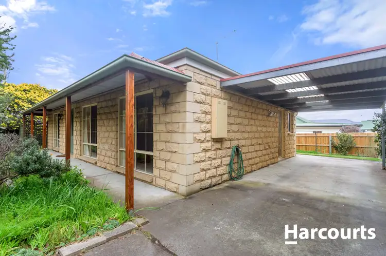 16 Garrett Street, Beauty Point TAS 7270