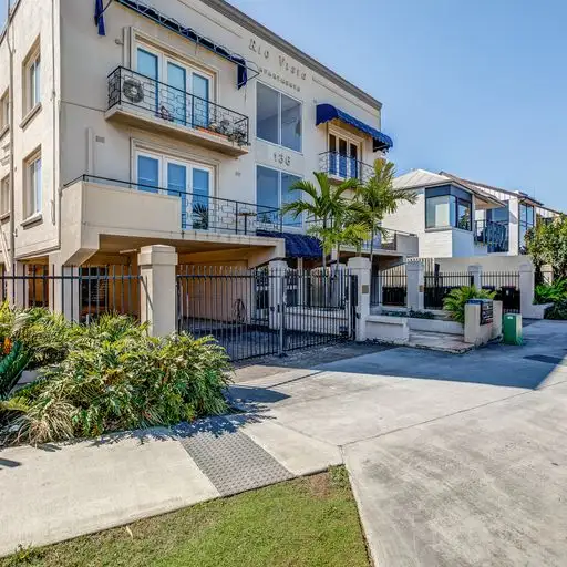 3/136 Kingsford Smith Drive, Hamilton QLD 4007