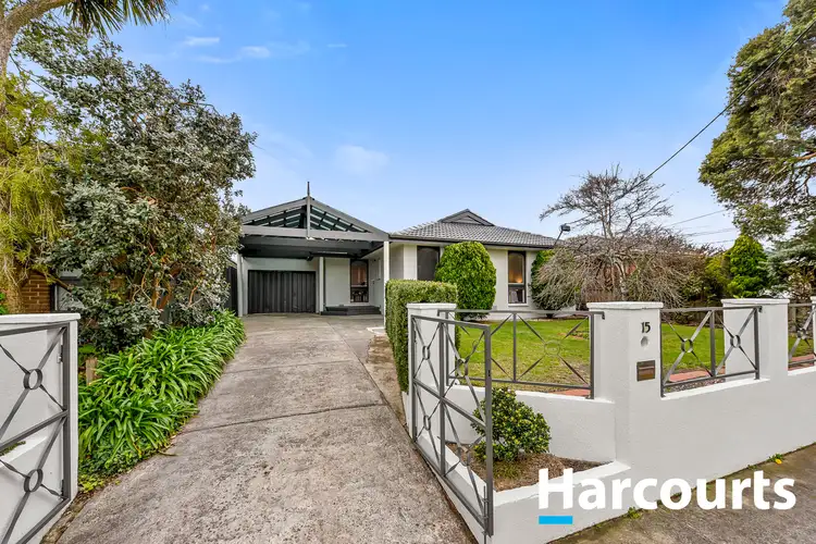 15 Neasham Drive, Dandenong North VIC 3175