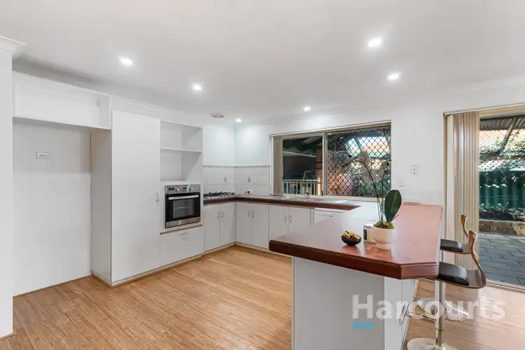 Seventh view of Homely house listing, 35 Camelot Grove, Carramar WA 6031