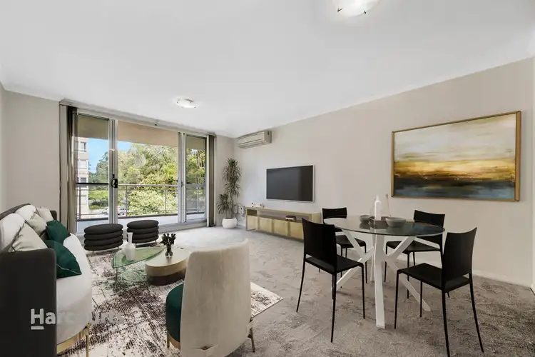 322/80 John Whiteway Drive, Gosford NSW 2250