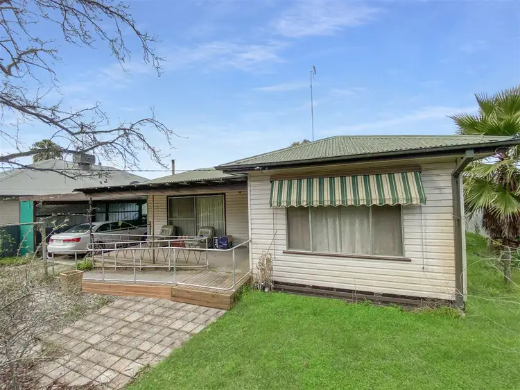 235 River Street, Deniliquin NSW 2710