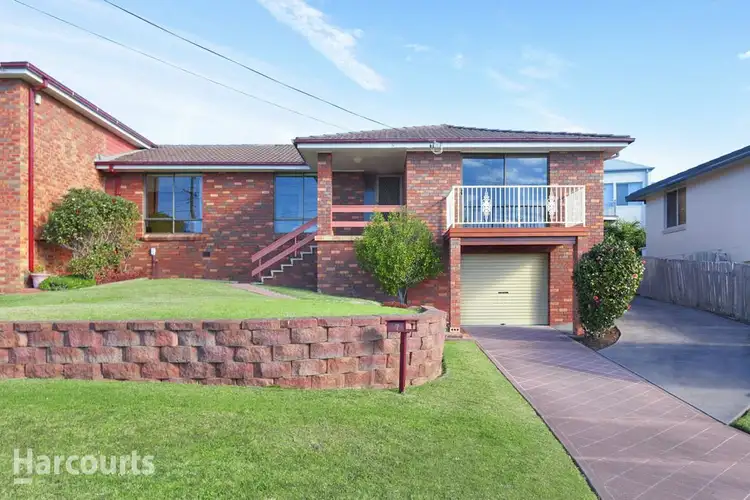 7 Cathedral Rocks Avenue