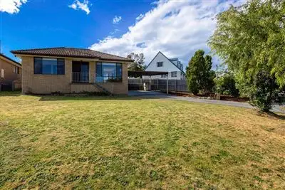 2/11 Mirramar Park, Blackmans Bay TAS