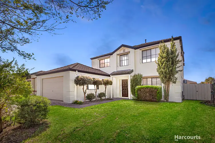 15 Rich Walk, Narre Warren South VIC 3805