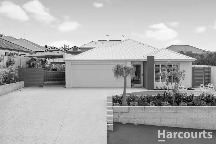 8 Albany Drive, Dawesville WA 6211
