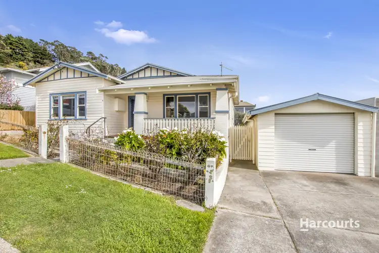 4 Wood Street, Parklands TAS 7320