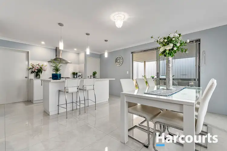 29 Nandina Avenue, Sinagra WA 6065