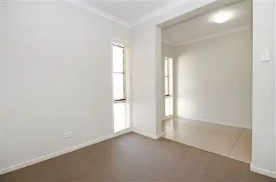 Fifth view of Homely house listing, 39 Burns Cct, Augustine Heights QLD