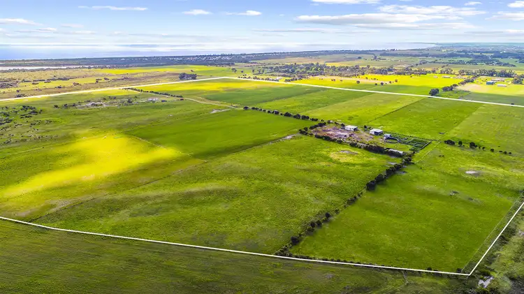 65 Wrights Road, Pinks Beach Viaduct