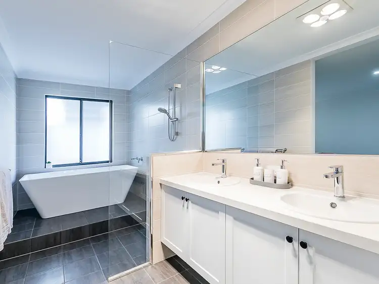 Fourth view of Homely house listing, 16 Narin Loop, Bullsbrook WA 6084