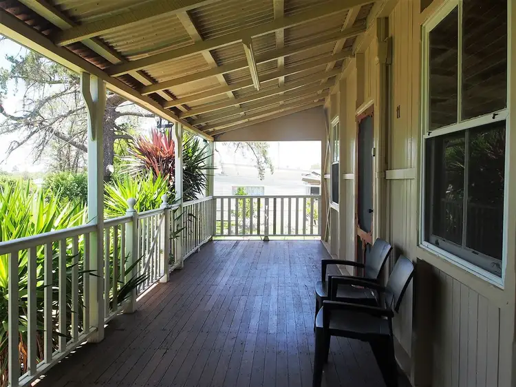 11 Short Street, Pittsworth QLD 4356