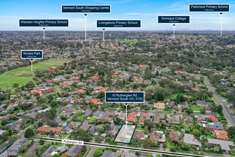 Fifth view of Homely house listing, 10 Rutherglen Road, Vermont South VIC 3133