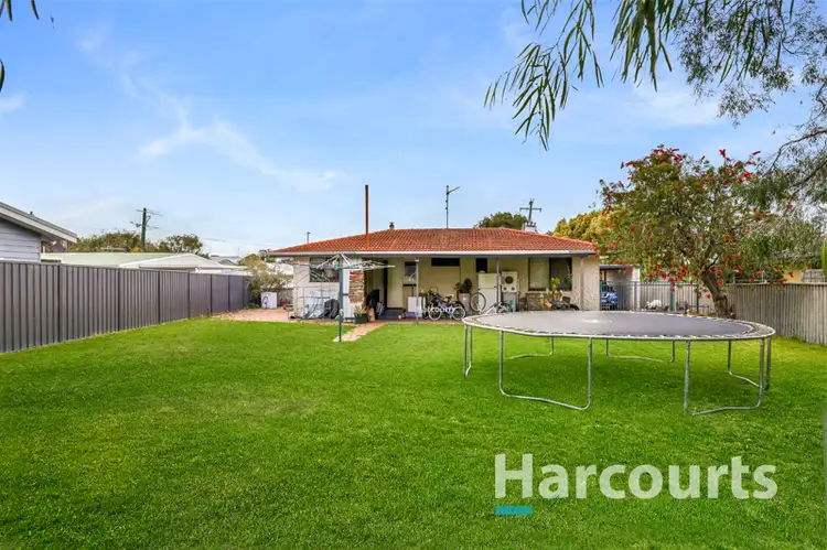 Seventh view of Homely house listing, 27 Lockhart Street, Broadwater WA 6280