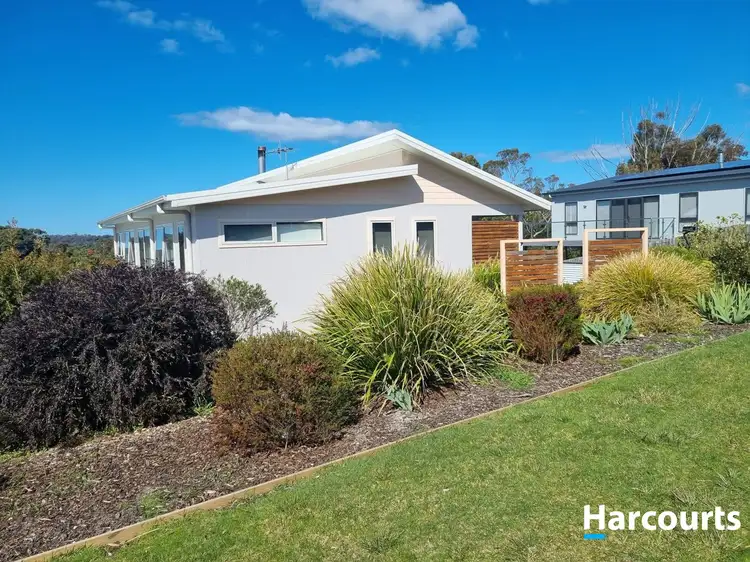 9 Bayvista Rise, St Helens TAS 7216