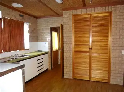 Fifth view of Homely house listing, 1 Mackay Street, Wangaratta VIC