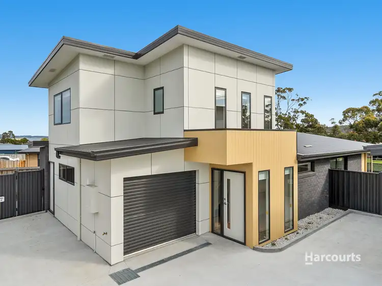 2/2 Venerable Drive, Rokeby TAS 7019