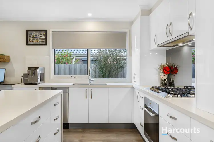 Sixth view of Homely house listing, 2 Kimbolton Drive, Lysterfield VIC 3156