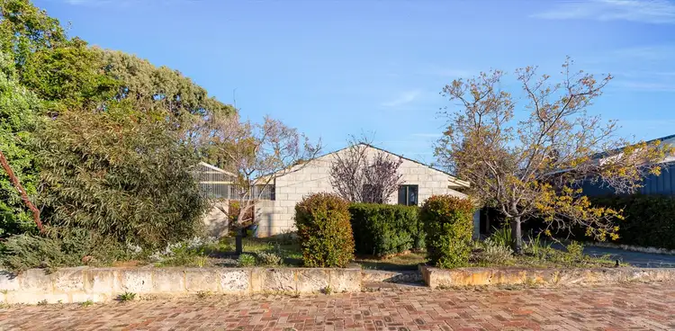 32 Bullara Road, Craigie WA 6025